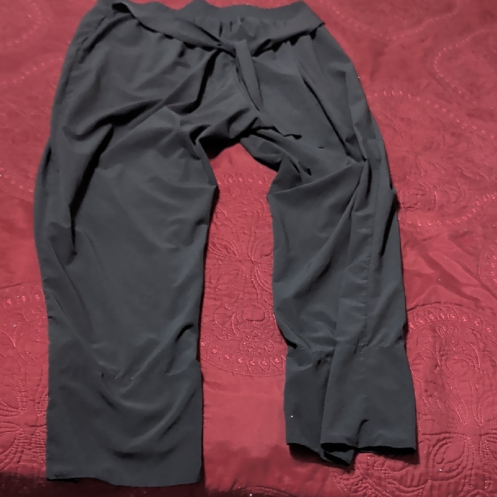 Tahari Black Women's Drawstring Jogger Pants